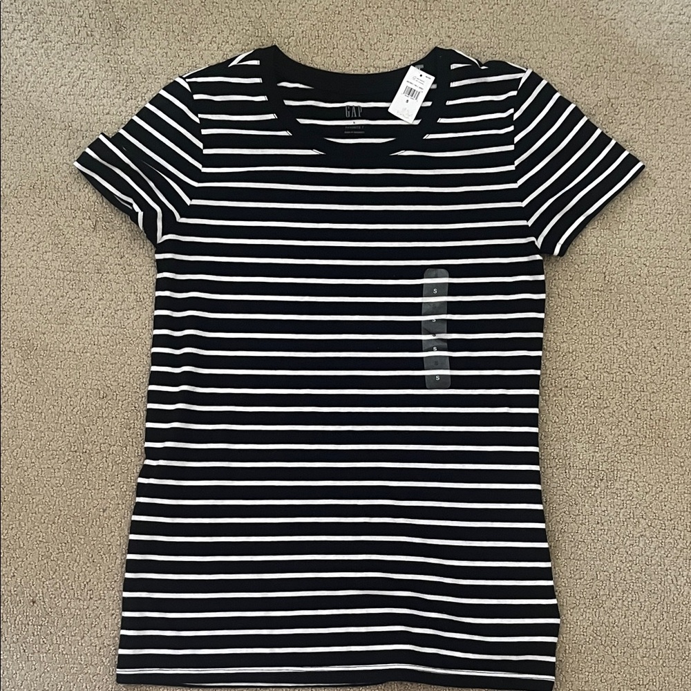 GAP Favorite T Black and White Striped Tee
